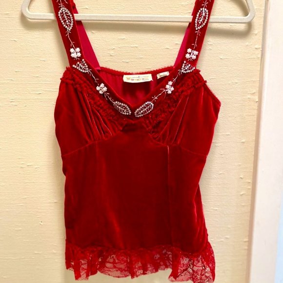 Stunning Trelise Cooper Red Velvet Top! - Picture 1 of 6
